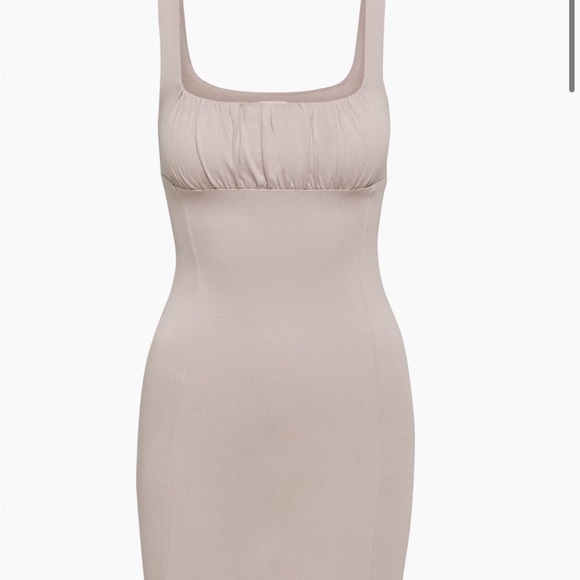 Orbit Dress by Wilfred IN BLACK - Picture 6 of 7